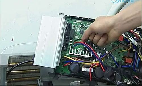 固始美的空调电话是多少